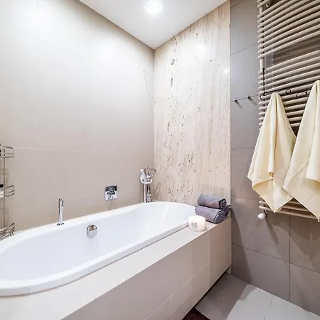 Premium National Stadium ワルシャワ