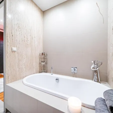 Premium National Stadium * ワルシャワ