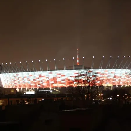 Premium National Stadium アパート